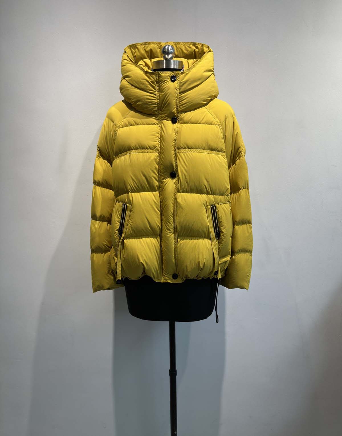 Color-block short hooded down jacket-04-4
